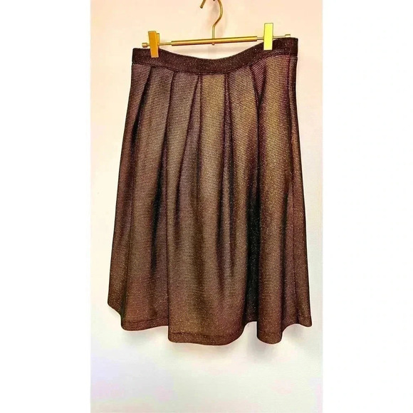Available By Angel Fashion Gold Black Pleated Lined Flared A-Line Skirt Medium - Picture 3 of 10